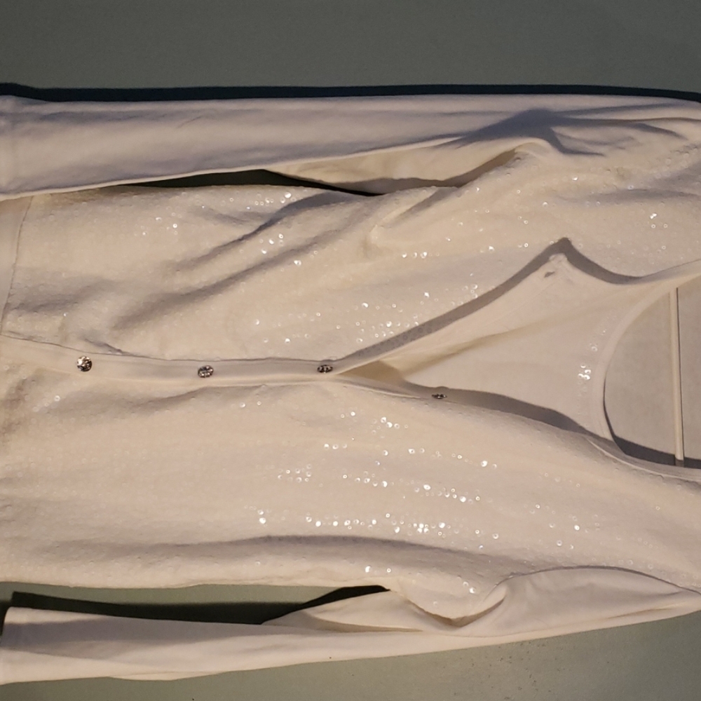 Shirt with sequins